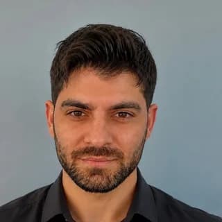 Alireza Makvandi, Medstifter & teknisk ansvarlig